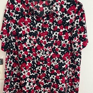 Alfred Dunner Red and Black Notched Collar Button Down Shirt. H-17